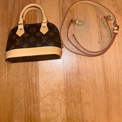 Sac Louis Vuitton Alma BB